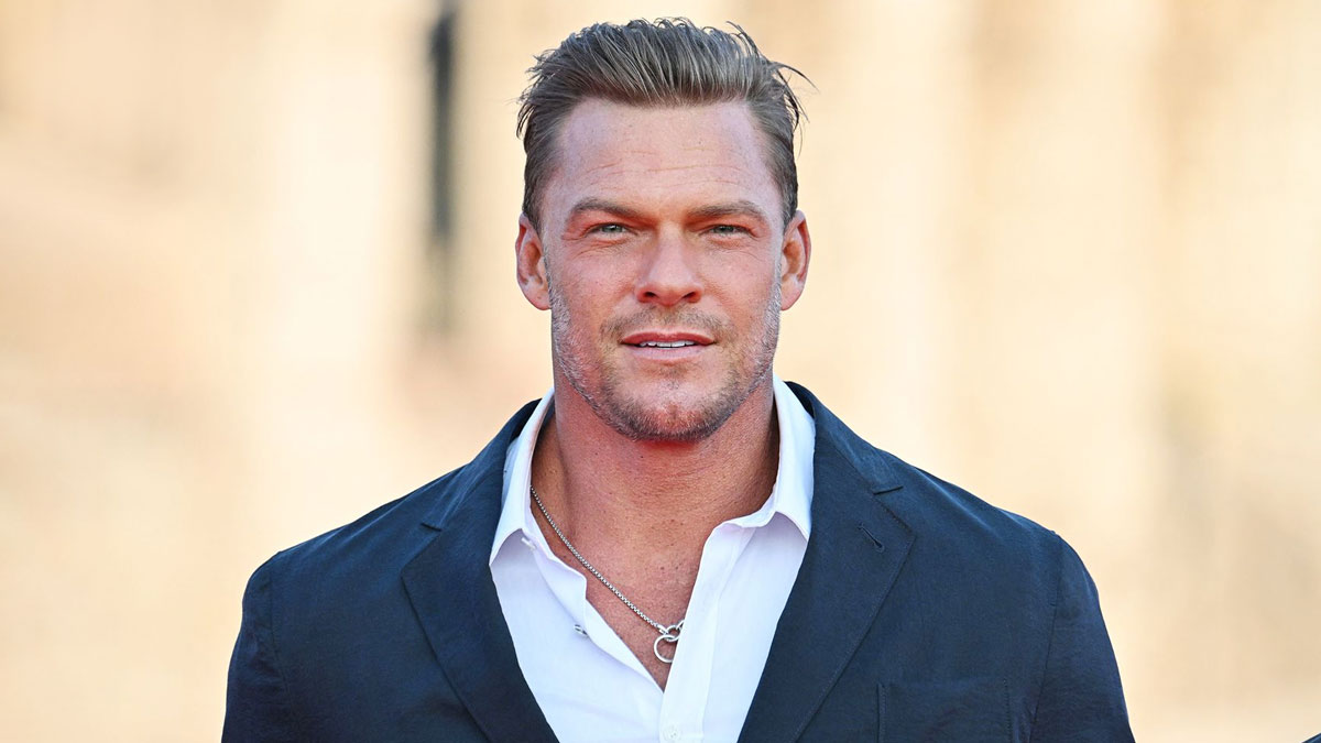 Alan Ritchson